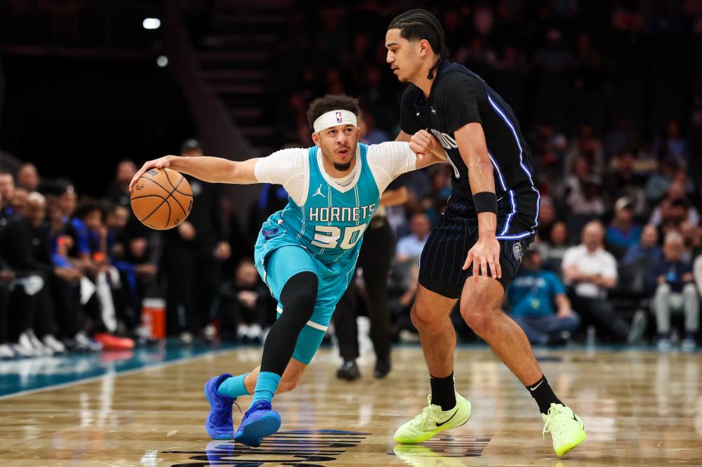 诚宇的亮眼 诚宇的亮眼