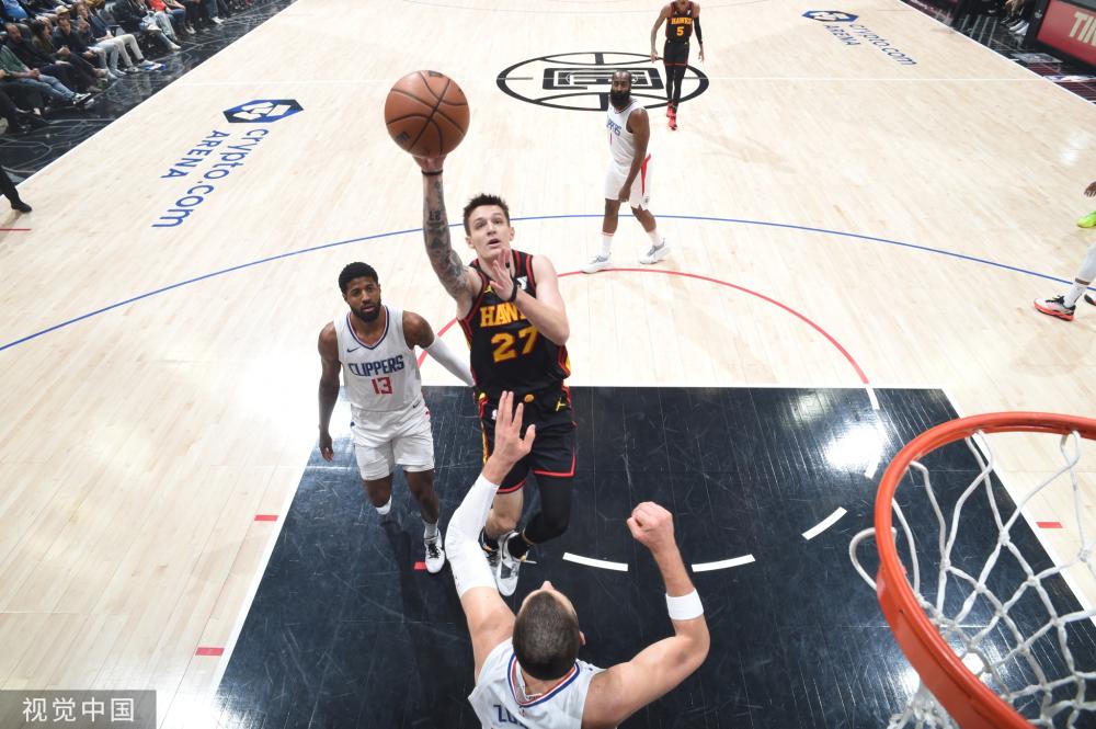 献关键时刻 献关键时刻