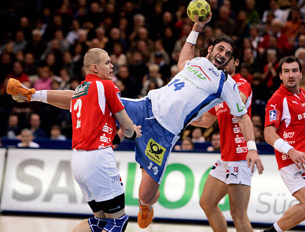 了中间站甚 了中间站甚